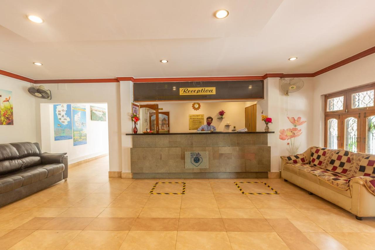 Kstdc Hotel Mayura Bhuvaneshwari Kamalapur Hampi Exterior photo