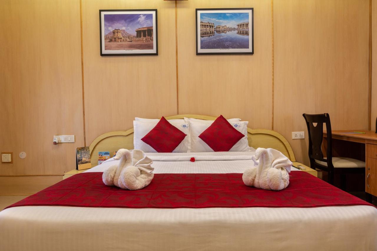 Kstdc Hotel Mayura Bhuvaneshwari Kamalapur Hampi Exterior photo