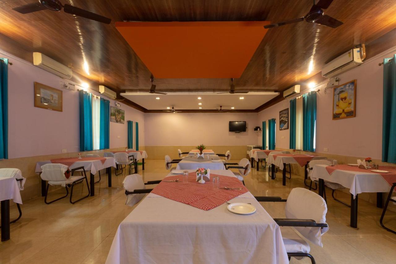 Kstdc Hotel Mayura Bhuvaneshwari Kamalapur Hampi Exterior photo