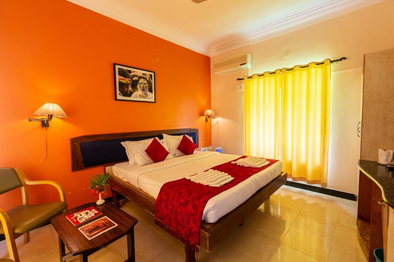 Kstdc Hotel Mayura Bhuvaneshwari Kamalapur Hampi Exterior photo
