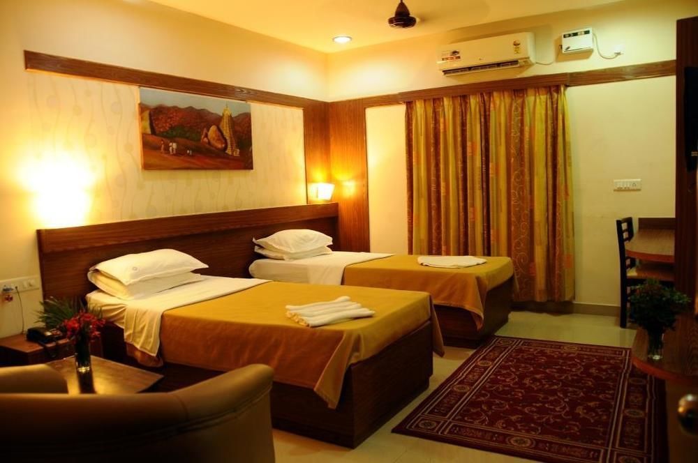 Kstdc Hotel Mayura Bhuvaneshwari Kamalapur Hampi Exterior photo